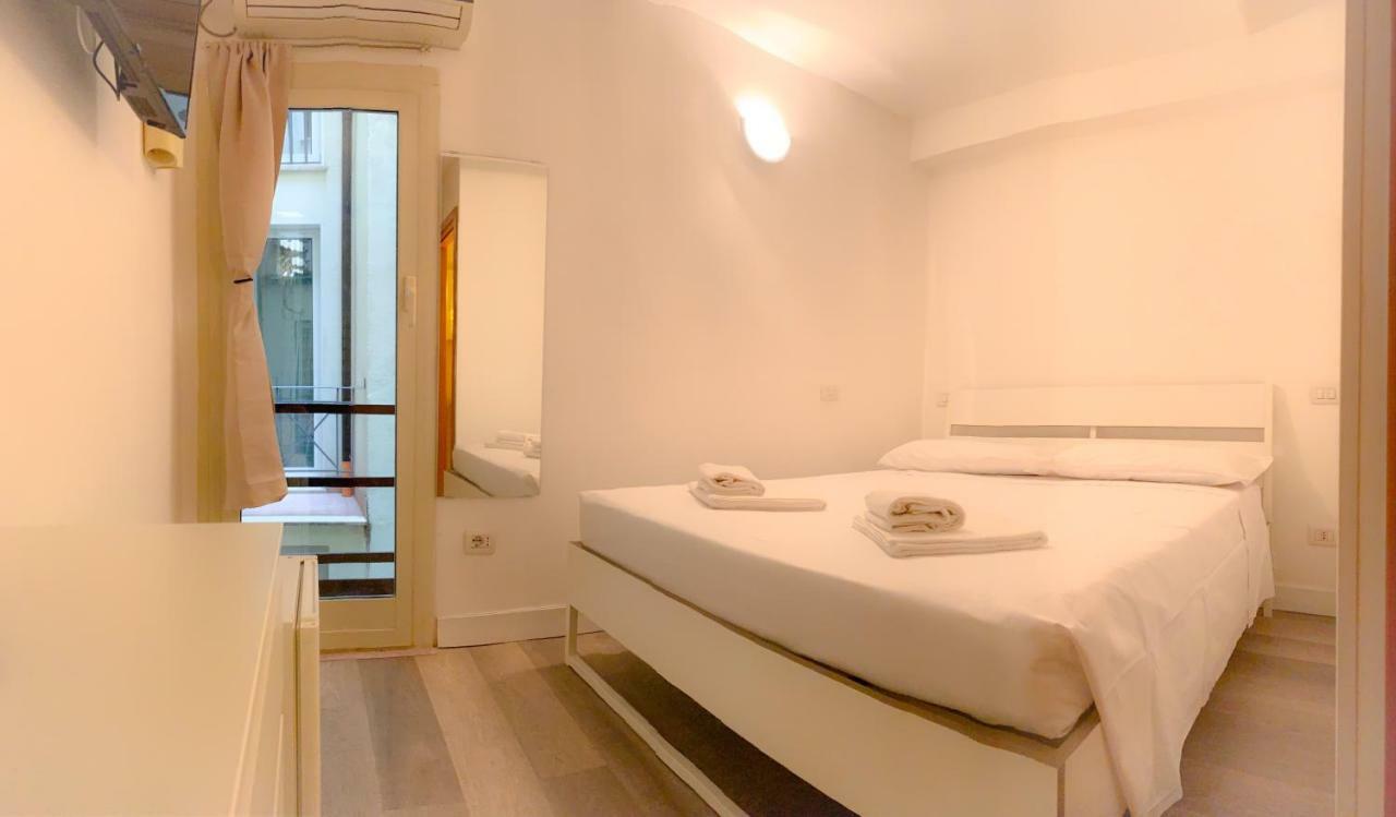 Hotel Pied A Terre Barberini Roma Exterior foto