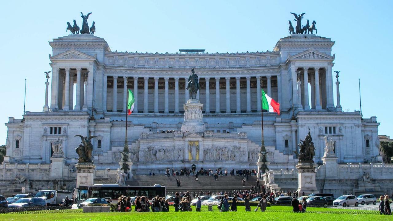 Hotel Pied A Terre Barberini Roma Exterior foto
